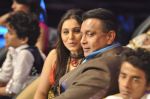 Rani Mukherjee on the sets of Dance Ke Superkids in Famous on 18th Sept 2012 (25).JPG